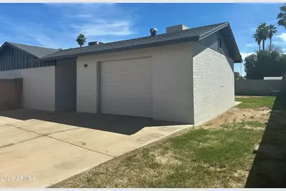 4435 W Desert Cove Avenue, Glendale, AZ 85304 - Photo 18