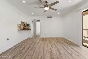 3033 E Devonshire Ave, Phoenix, AZ 85016 - Photo 8