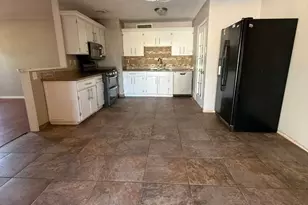 14836 N 32nd Ln, Phoenix, AZ 85053 - Photo 4