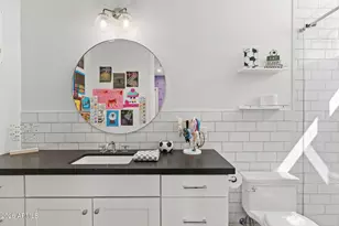 8409 N Diller Grove Ln, Phoenix, AZ 85021 - Photo 28