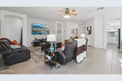 1550 W Saint Kateri Drive, Phoenix, AZ 85041 - Photo 8