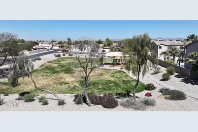 1550 W Saint Kateri Drive, Phoenix, AZ 85041 - Photo 34