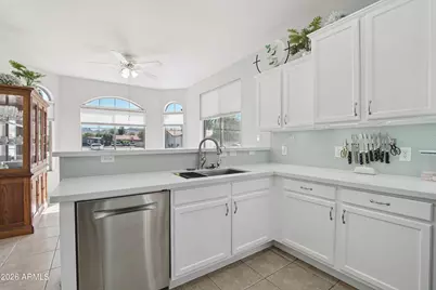 1550 W Saint Kateri Drive, Phoenix, AZ 85041 - Photo 12