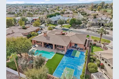 351 N Cloverfield Circle, Litchfield Park, AZ 85340 - Photo 8