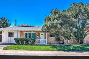 7445 E Hubbell St, Scottsdale, AZ 85257 - Photo 1