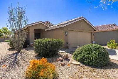 2643 E Desert Wind Drive, Casa Grande, AZ 85194 - Photo 2