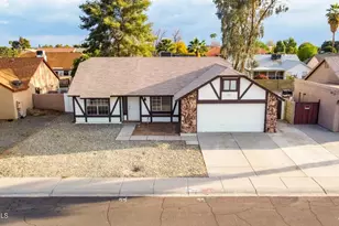 5645 W Mescal St, Glendale, AZ 85304 - Photo 28