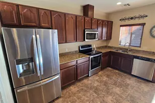 8789 W Pershing Ave, Peoria, AZ 85381 - Photo 20