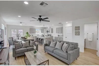 2509 E Broadway Road, Phoenix, AZ 85040 - Photo 2