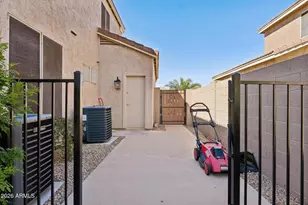 289 E Horseshoe Ave, Gilbert, AZ 85296 - Photo 32