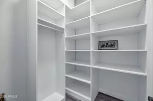 8100 E Camelback Rd, Scottsdale, AZ 85251 - Photo 22