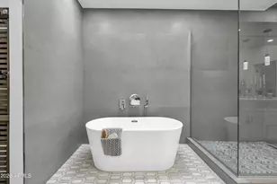 8100 E Camelback Rd, Scottsdale, AZ 85251 - Photo 30