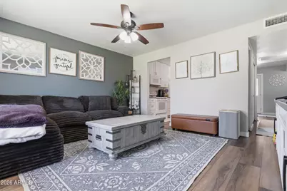 225 N Standage Street #13, Mesa, AZ 85201 - Photo 4