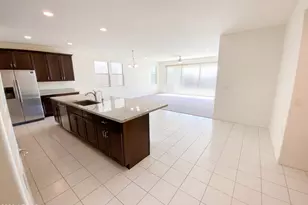 20056 N 107th Ln, Peoria, AZ 85373 - Photo 12