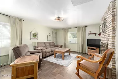 193 W Laguna Drive, Litchfield Park, AZ 85340 - Photo 6