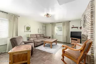 193 W Laguna Dr, Litchfield Park, AZ 85340 - Photo 6