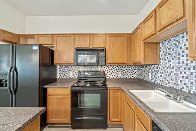 1718 W Colter Street #126, Phoenix, AZ 85015 - Photo 10