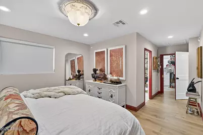 2302 E Roma Avenue, Phoenix, AZ 85016 - Photo 12