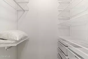 10041 N 52nd Pl, Paradise Valley, AZ 85253 - Photo 34