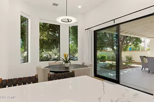 10041 N 52nd Pl, Paradise Valley, AZ 85253 - Photo 16