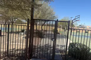 23320 N 184th Ln, Surprise, AZ 85387 - Photo 30