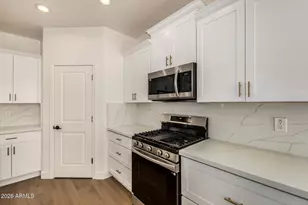 12956 N 94th Ave, Peoria, AZ 85381 - Photo 16