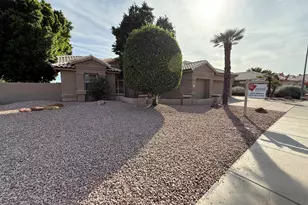 6335 W Donald Dr, Glendale, AZ 85310 - Photo 2