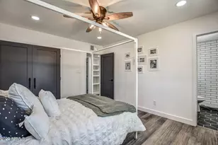 8328 E Palm Ln, Scottsdale, AZ 85257 - Photo 12