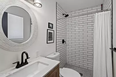 8328 E Palm Lane, Scottsdale, AZ 85257 - Photo 16