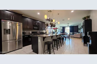 18025 W Hilton Avenue, Goodyear, AZ 85338 - Photo 4