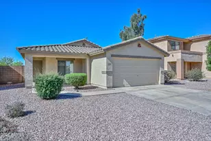 13157 W Clarendon Ave, Litchfield Park, AZ 85340 - Photo 2