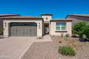 264 E Catalina Ln, Queen Creek, AZ 85140 - Photo 2