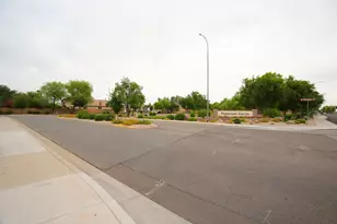 3210 E Lark Dr, Chandler, AZ 85286 - Photo 44