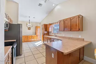 2492 Inverrary Dr, Sierra Vista, AZ 85650 - Photo 14