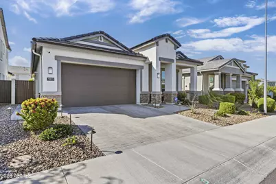 5111 E Village Drive, Scottsdale, AZ 85254 - Photo 1