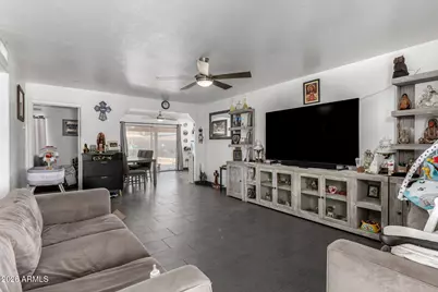 9235 N 74th Drive, Peoria, AZ 85345 - Photo 8