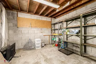 945 E Lilac Dr, Tempe, AZ 85288 - Photo 62