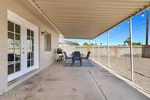 945 E Lilac Dr, Tempe, AZ 85288 - Photo 34