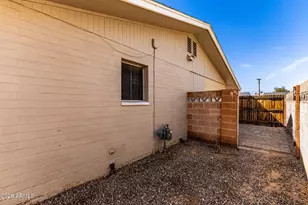 945 E Lilac Dr, Tempe, AZ 85288 - Photo 56
