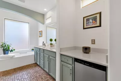 14450 N Thompson Peak Parkway #103, Scottsdale, AZ 85260 - Photo 30