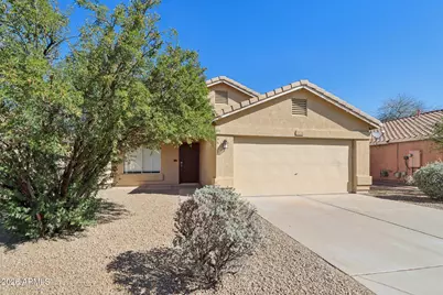 3326 W Shumway Farm Road, Phoenix, AZ 85041 - Photo 2