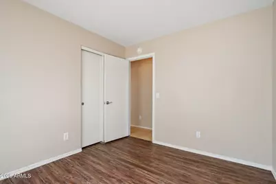 3326 W Shumway Farm Road, Phoenix, AZ 85041 - Photo 20