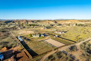 2770 S Country Hill Rd, Cornville, AZ 86325 - Photo 14