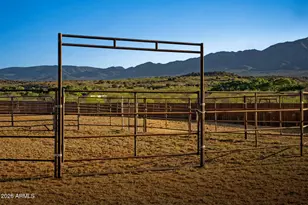 2770 S Country Hill Rd, Cornville, AZ 86325 - Photo 18