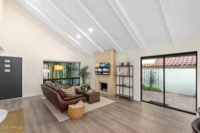 5822 N Scottsdale Road, Paradise Valley, AZ 85253 - Photo 8