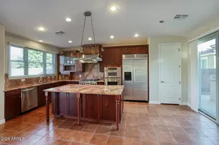 2284 E Desert Broom Pl, Chandler, AZ 85286 - Photo 8