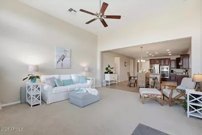 8954 W Seldon Lane, Peoria, AZ 85345 - Photo 4