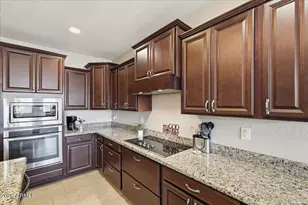 8954 W Seldon Ln, Peoria, AZ 85345 - Photo 10