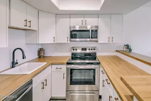 2040 S Longmore, Mesa, AZ 85202 - Photo 6