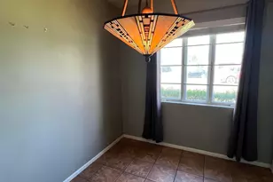 4121 E Edgemont Ave, Phoenix, AZ 85008 - Photo 8